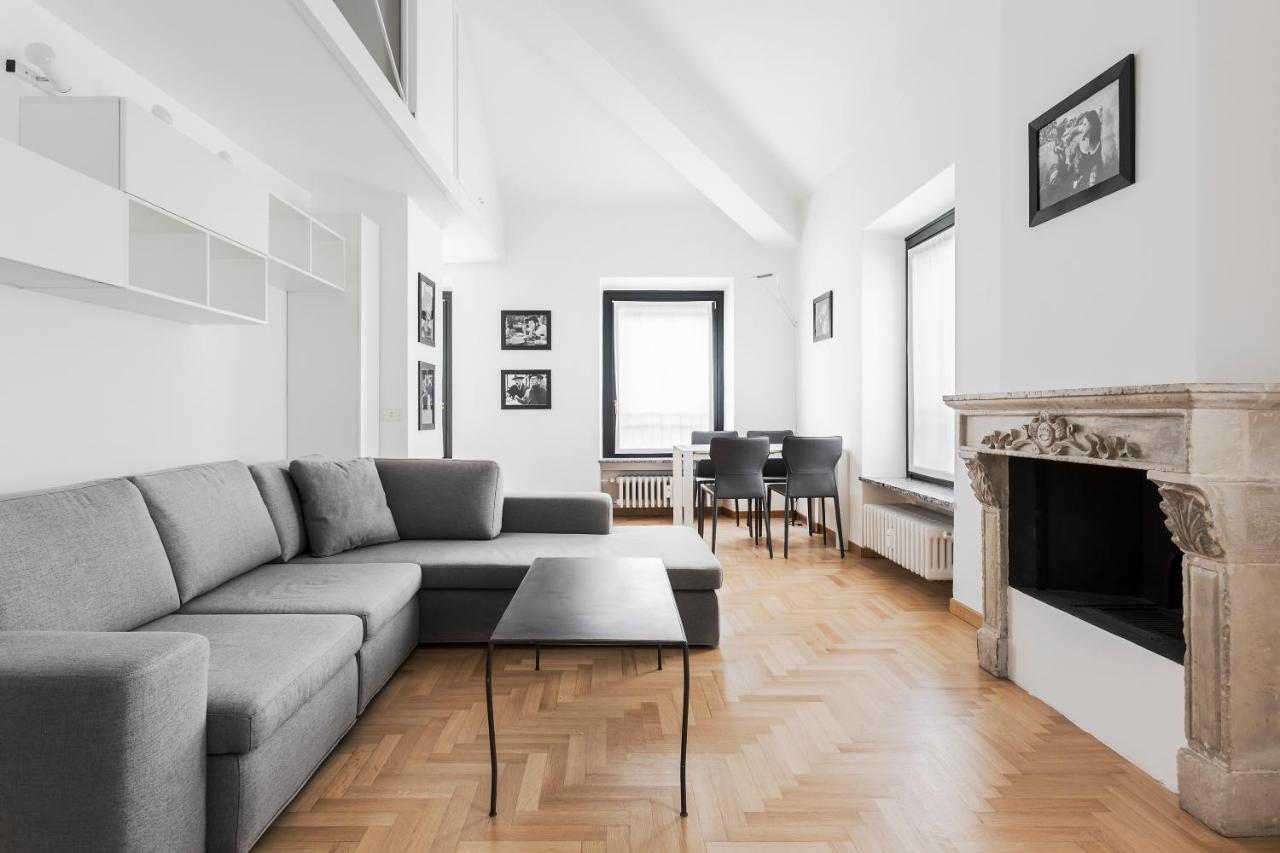 Living Brera, A Unique Experience - Vicolo Fiori Apartment Milano Exterior foto