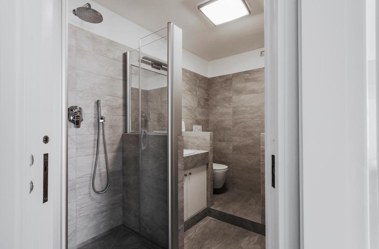 Living Brera, A Unique Experience - Vicolo Fiori Apartment Milano Exterior foto